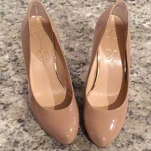 Jessica Simpson nude heels